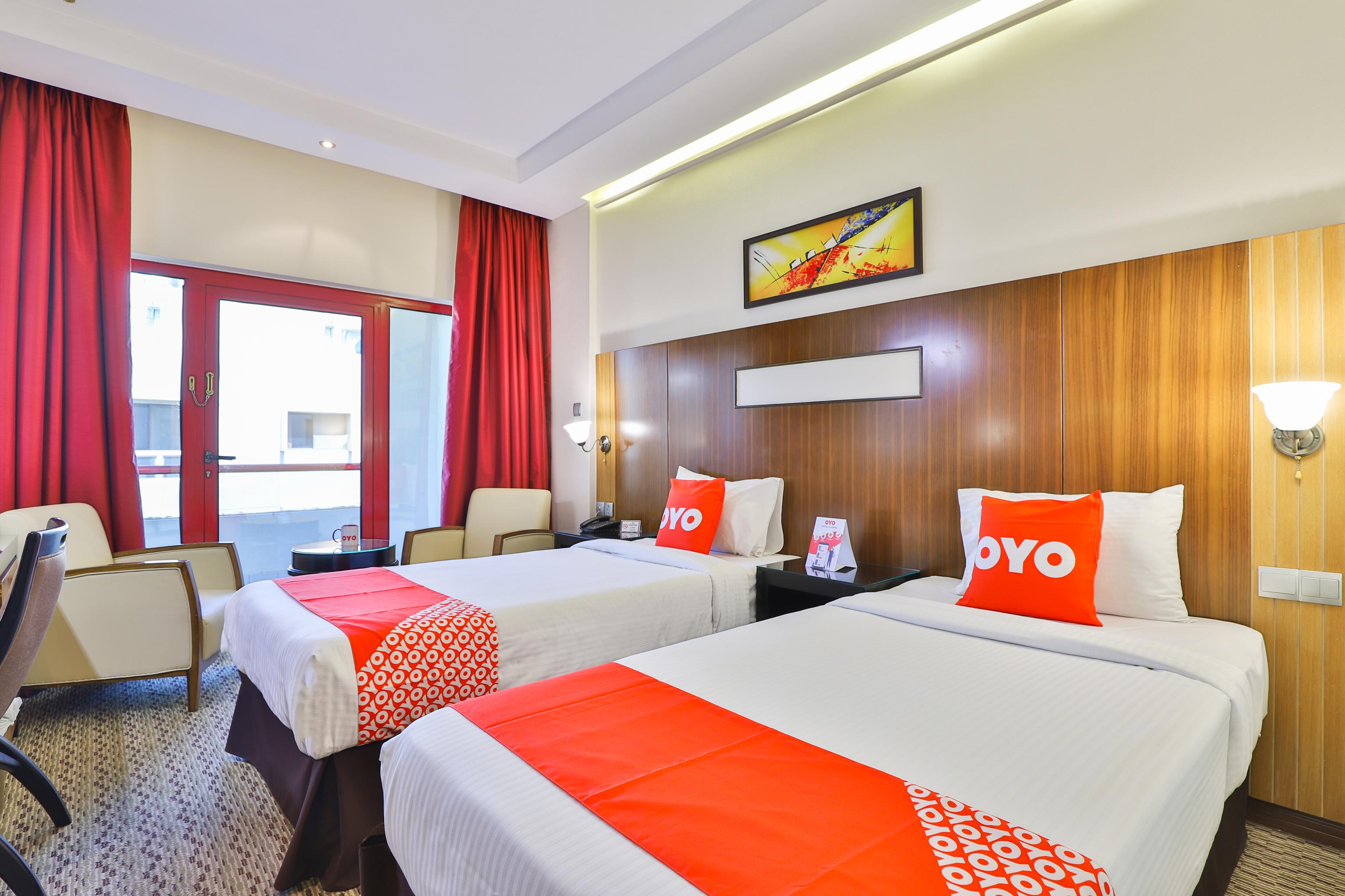 sun&sands hotel Dubai Bagian luar foto