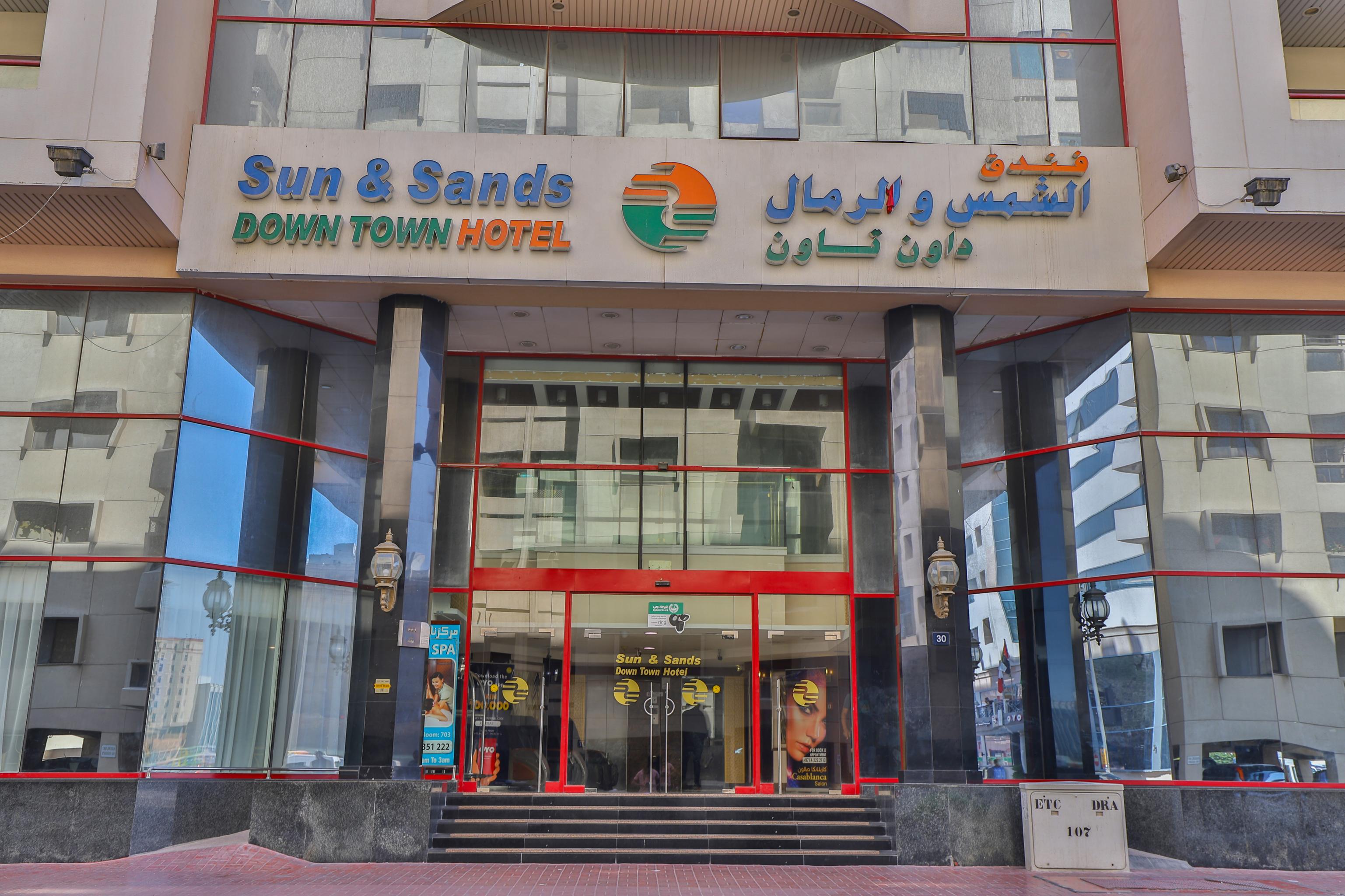 sun&sands hotel Dubai Bagian luar foto